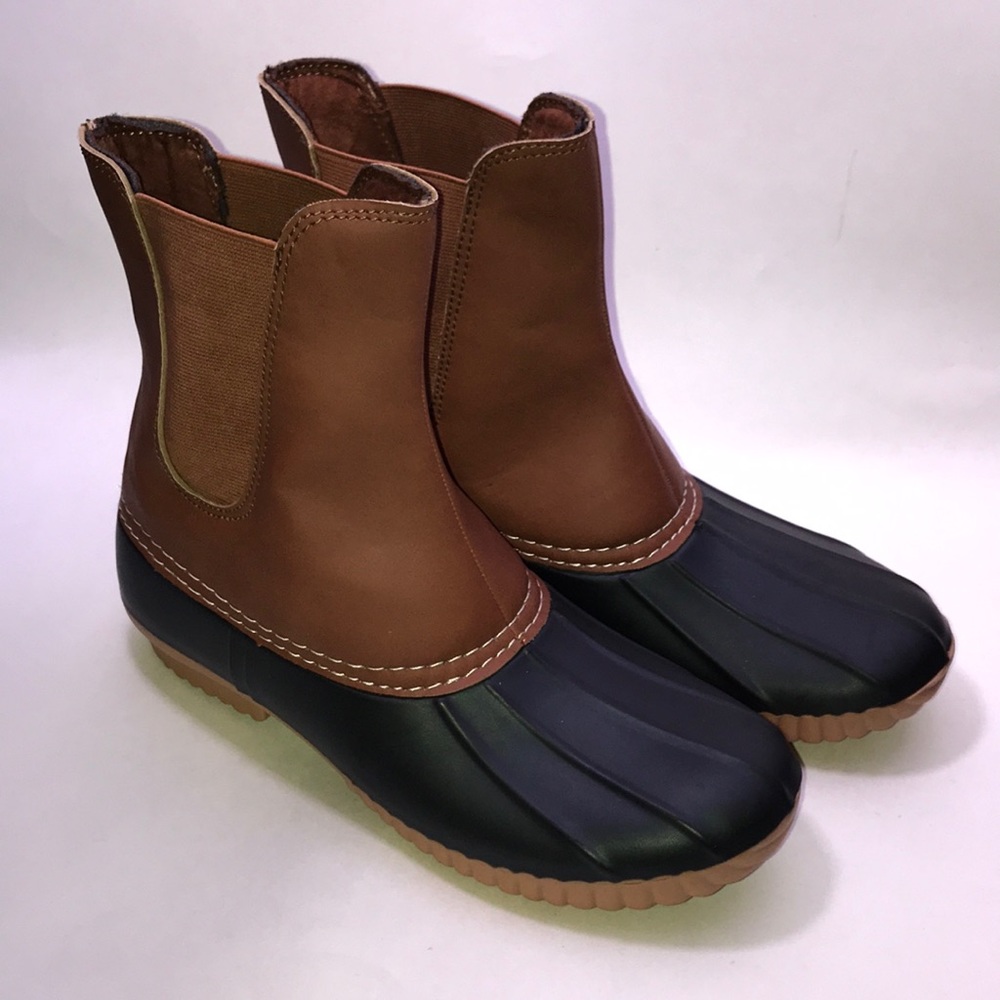 Duck boots by Mia, size 9, NWOT